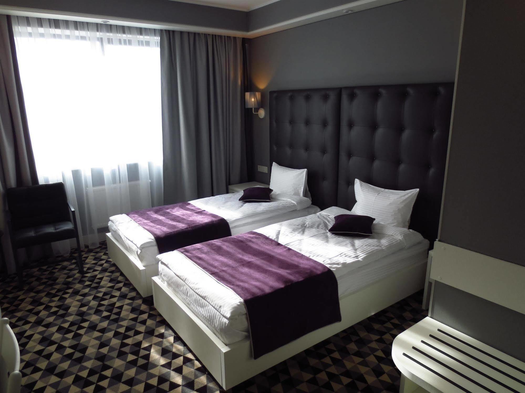 Manufactura Design-Hotel Khodosivka Eksteriør bilde